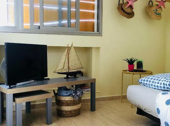 El Medano Apartment *